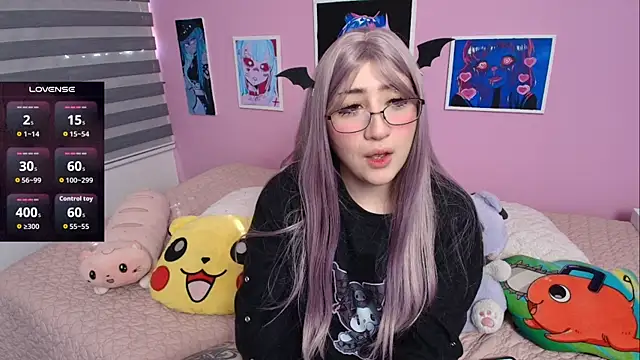 Snapshot of Miwa_violet chatting on October 2, 2025, 8:27 pm Miwa violet online show from October 2, 2025, 8:27 pm