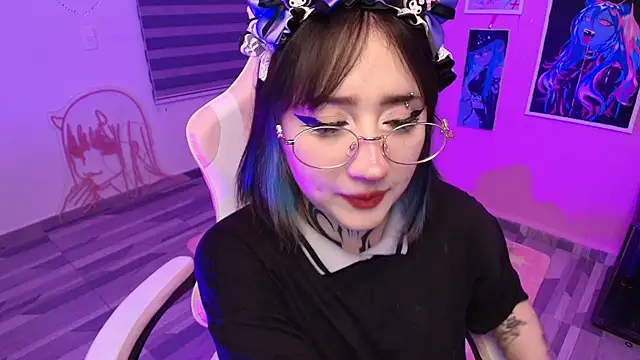 Miwa violet online show from July 13, 2026, 1:52 am