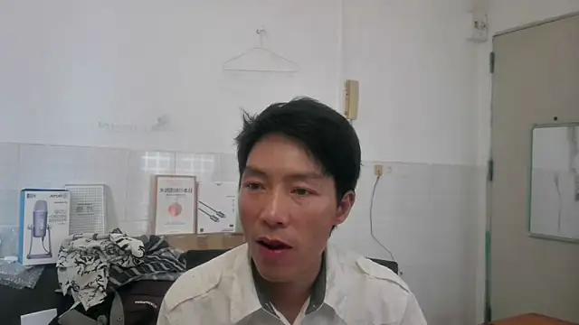 xhqds online show from June 7, 2026, 6:28 am