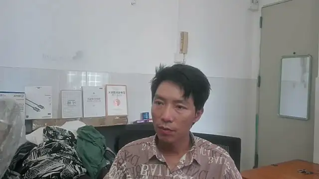 xhqds online show from June 10, 2026, 2:01 am