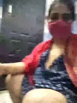 kirti  arora online show from December 8, 2024, 10:47 pm