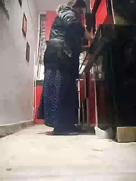 kirti  arora online show from December 30, 2024, 4:31 am