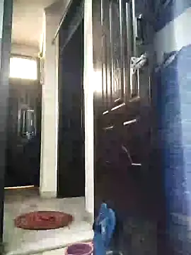 kirti  arora online show from January 25, 2025, 7:06 am