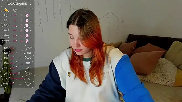 PenelopeOneGrey online show from March 3, 2025, 1:09 pm