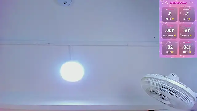 Snapshot of BILIE_ROUSE1 chatting on March 4, 2025, 7:01 pm BILIE ROUSE1 online show from March 4, 2025, 7:01 pm