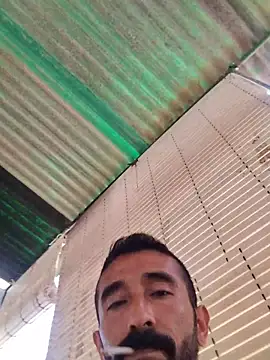 weedmanhot28 online show from May 26, 2026, 6:42 am