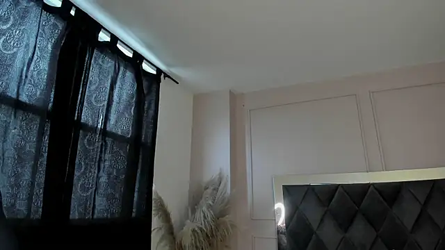 Lissy  Addams online show from September 22, 2025, 8:44 pm