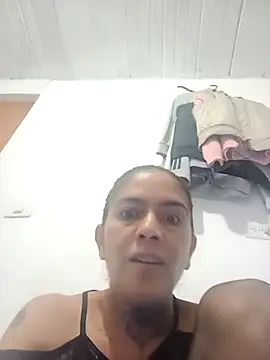 Snapshot of Dakary_hot chatting on February 24, 2026, 8:18 pm Dakary hot online show from February 24, 2026, 8:18 pm