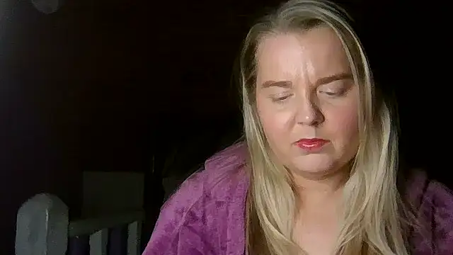 Snapshot of Jessica69G chatting on February 16, 2026, 10:28 pm Jessica69G online show from February 16, 2026, 10:28 pm