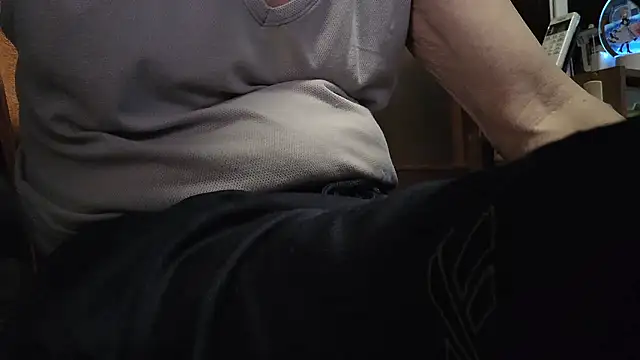 Snapshot of hidenyan02 chatting on September 14, 2025, 10:58 am hidenyan02 online show from September 14, 2025, 10:58 am