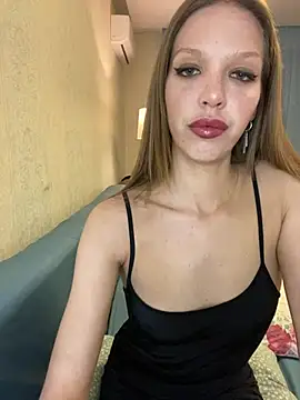KateMariett online show from May 1, 2026, 9:52 pm