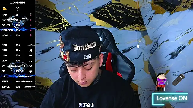 Kevin22 222 online show from February 18, 2026, 4:41 am