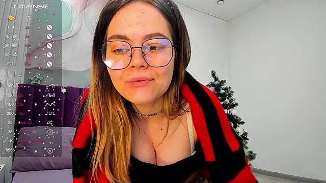 Kelly Cuutie online show from December 21, 2024, 7:24 am