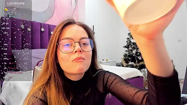 Kelly Cuutie online show from January 10, 2025, 6:42 am