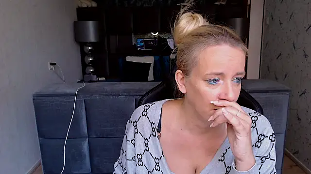 Snapshot of Wendysexyx chatting on September 25, 2025, 7:12 am Wendysexyx online show from September 25, 2025, 7:12 am