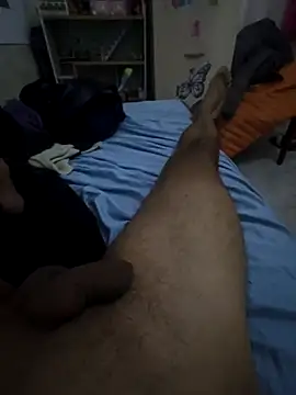 parejabgs online show from September 29, 2025, 9:19 pm