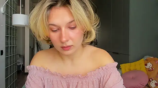 Snapshot of Lilith_lutherlow chatting on February 1, 2026, 11:09 am Lilith lutherlow online show from February 1, 2026, 11:09 am