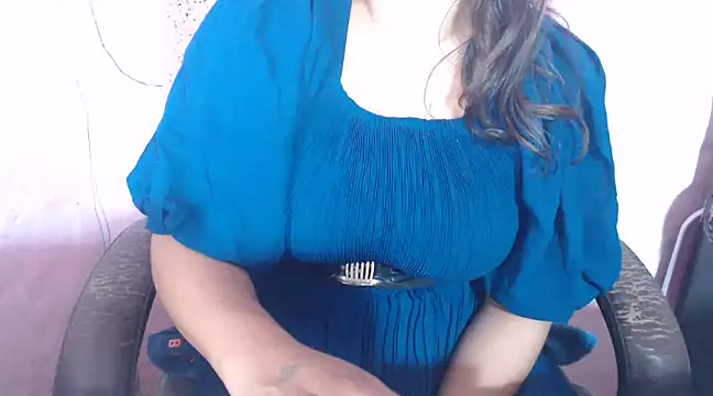 Manpreet cute online show from December 3, 2024, 5:12 pm