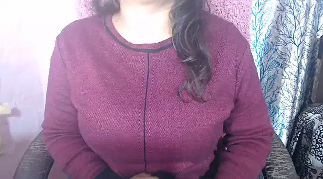 Manpreet cute online show from December 21, 2024, 5:07 pm