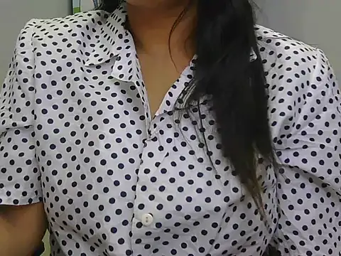 Manpreet cute online show from June 23, 2026, 11:30 am
