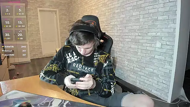 Snapshot of iliaskrislove chatting on March 7, 2025, 9:06 pm iliaskrislove online show from March 7, 2025, 9:06 pm