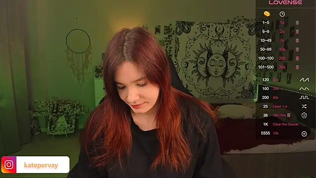 Snapshot of callmekatesmith chatting on October 9, 2025, 8:07 pm callmekatesmith online show from October 9, 2025, 8:07 pm