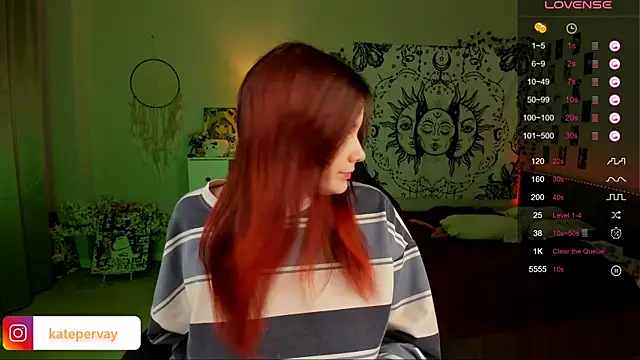 Snapshot of callmekatesmith chatting on October 19, 2025, 9:15 pm callmekatesmith online show from October 19, 2025, 9:15 pm