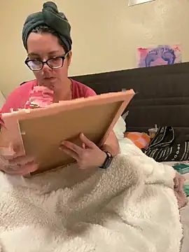 FreakNastyLacie online show from September 29, 2025, 1:33 am