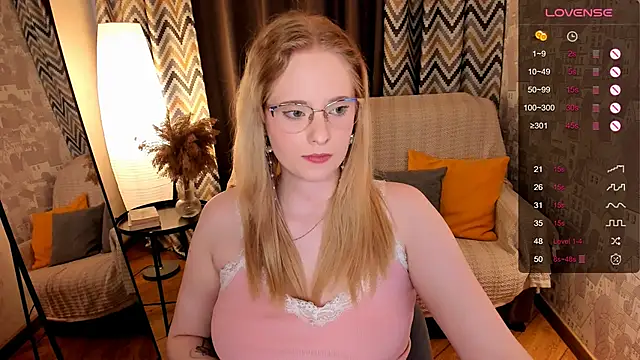 Aemilia  online show from September 13, 2025, 8:47 am