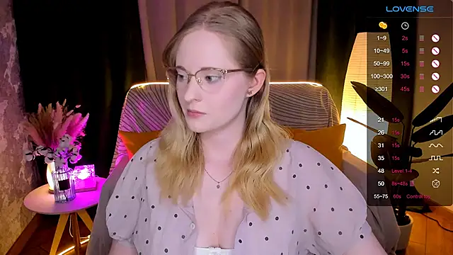 Aemilia  online show from February 21, 2026, 8:48 am