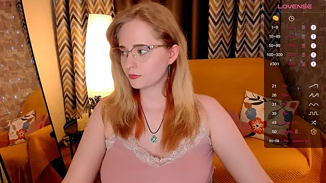 Aemilia  online show from May 6, 2026, 8:41 am