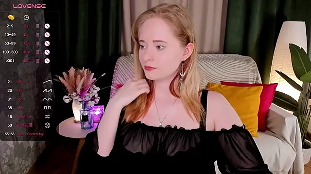 Aemilia  online show from May 11, 2026, 9:04 am
