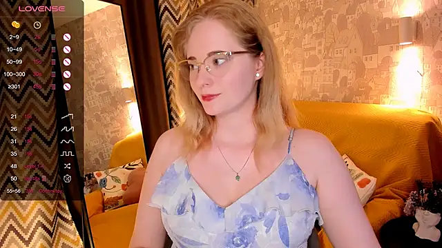 Aemilia  online show from June 17, 2026, 8:39 am