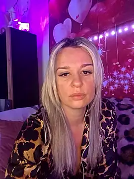 SpicyVicky online show from February 10, 2026, 5:44 am