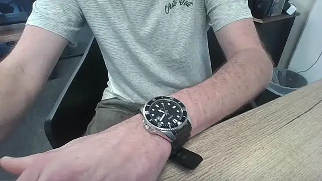 Snapshot of Michealtje85 chatting on March 12, 2026, 4:13 pm Michealtje85 online show from March 12, 2026, 4:13 pm