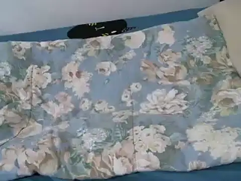 luckieey online show from March 19, 2025, 1:51 pm