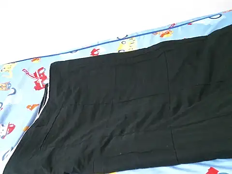 luckieey online show from October 5, 2025, 8:34 am