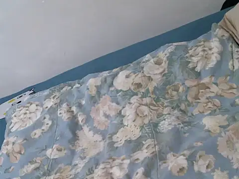 luckieey online show from November 3, 2025, 8:21 pm