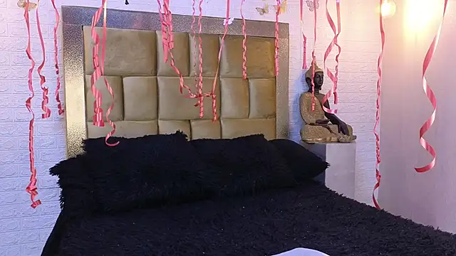 ximenawilliamss online show from November 15, 2025, 10:34 am