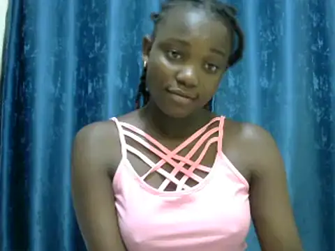 Snapshot of Latiffagodess chatting on January 28, 2025, 8:25 am Latiffagodess online show from January 28, 2025, 8:25 am