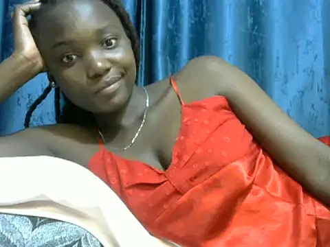 Snapshot of Latiffagodess chatting on February 1, 2025, 9:40 pm Latiffagodess online show from February 1, 2025, 9:40 pm