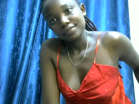 Snapshot of Latiffagodess chatting on February 2, 2025, 12:40 am Latiffagodess online show from February 2, 2025, 12:40 am