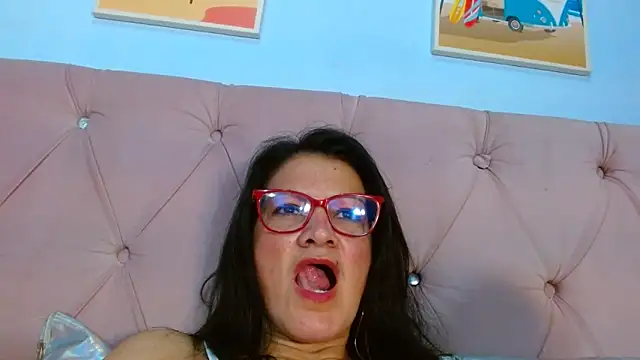 Mulan sexy01 online show from December 9, 2024, 9:16 pm