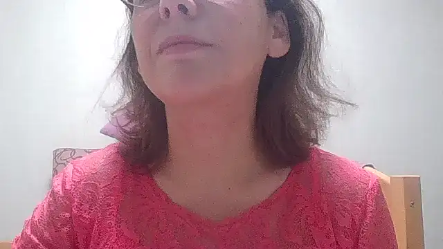 HollyJewel online show from November 7, 2025, 6:08 pm