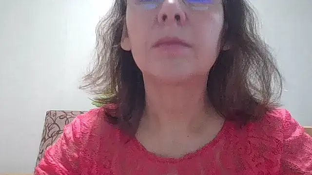 HollyJewel online show from December 23, 2025, 9:40 am