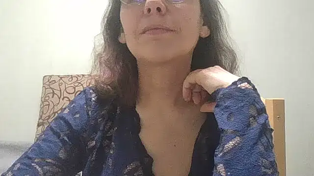 HollyJewel online show from March 16, 2026, 4:33 pm