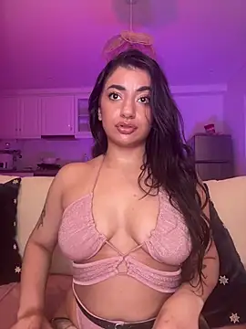 Snapshot of ZoeZayd chatting on March 7, 2026, 10:07 pm ZoeZayd online show from March 7, 2026, 10:07 pm