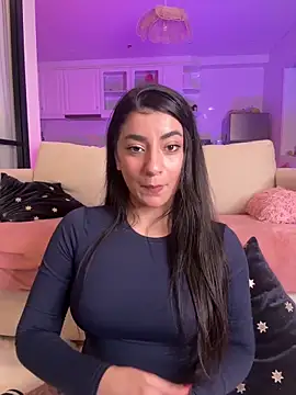 Snapshot of ZoeZayd chatting on March 15, 2026, 3:12 am ZoeZayd online show from March 15, 2026, 3:12 am