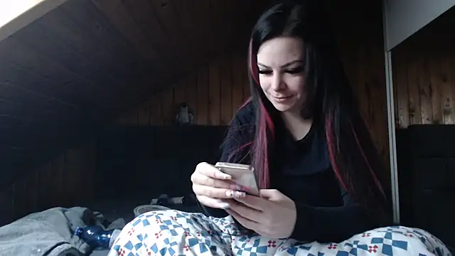 BoeseMoni1998 online show from November 9, 2025, 11:52 am