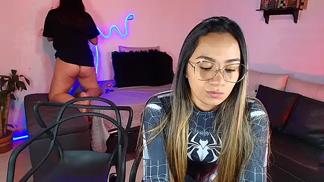 Jules n Gia online show from February 23, 2025, 9:16 pm